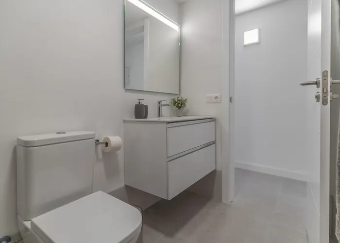 Go2tenerife Apart'jara Pool View & At 5 Min Playa de las Américas